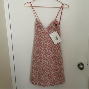 Alice + Olivia flare mini dress never worn - size 2